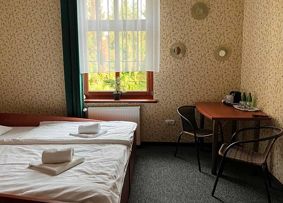 Hotel i Restauracja Castle