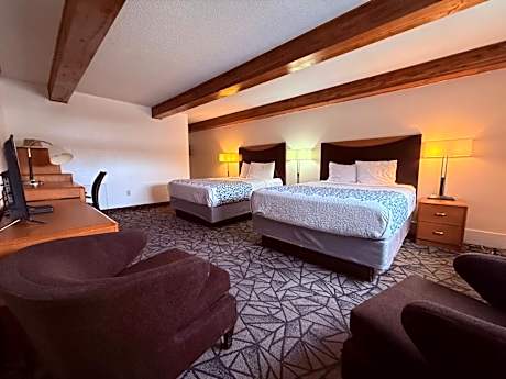 Tomahawk Motor Lodge By OYO Riverton US-26