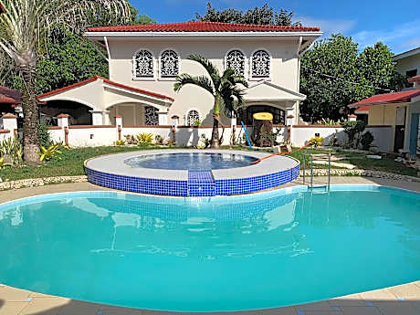 RedDoorz Carlton-Martin Hotel Masbate City