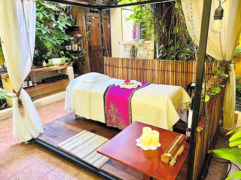 Hacienda Boutique B&B and Spa Solo Adultos