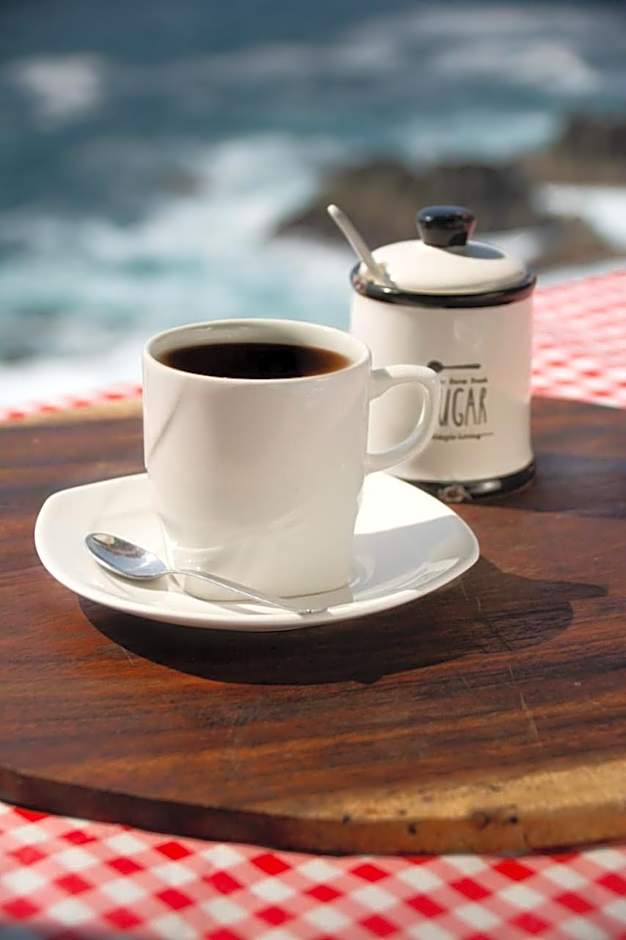 Hotel Luz de Mar ' right on the beach