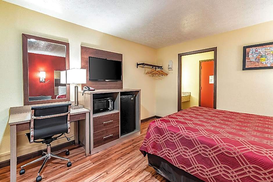 Econo Lodge Worthington