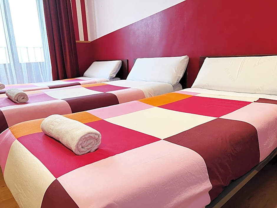 Hostal La Casa de La Plaza