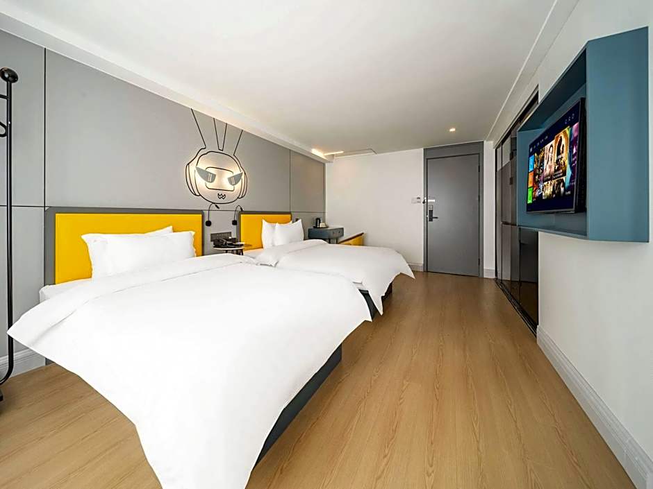 IU Hotel Xian Zhong Gu Lou Square