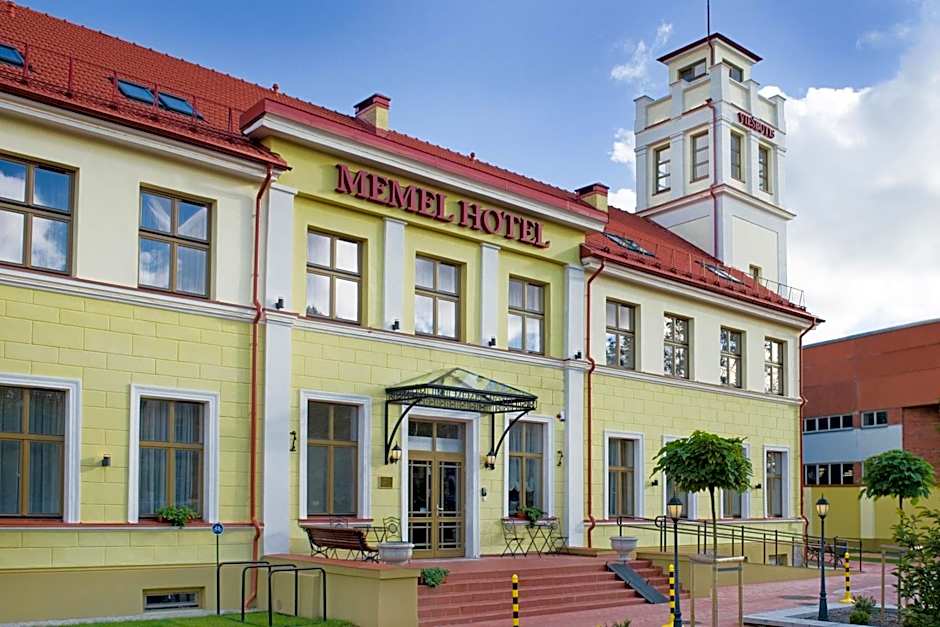 Memel Hotel