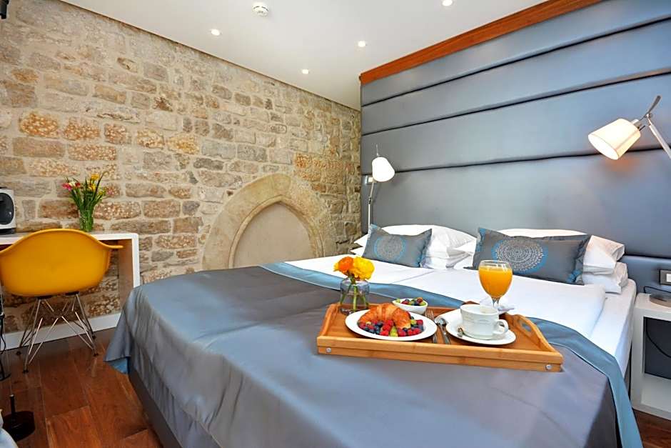 Jupiter Luxury Hotel