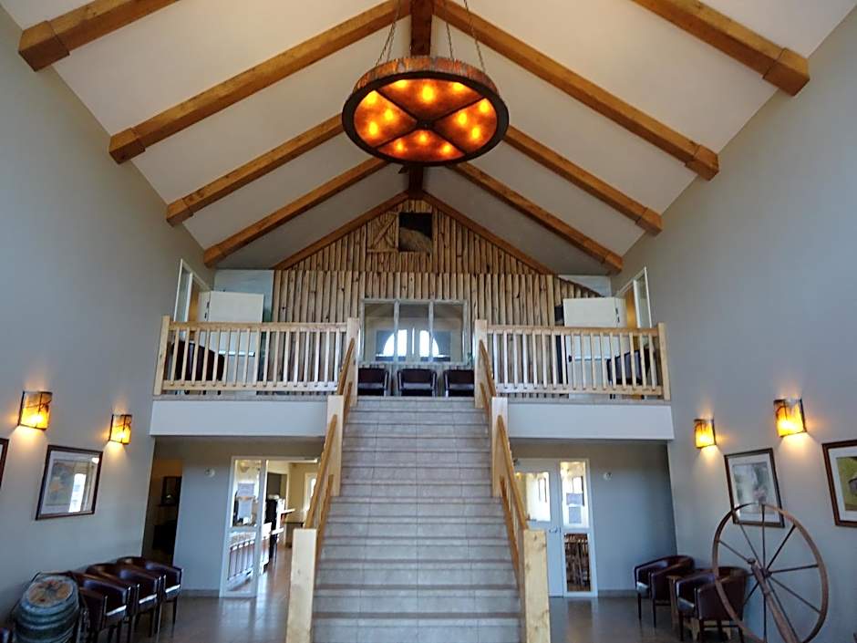 Auberge Bouctouche Inn & Suites