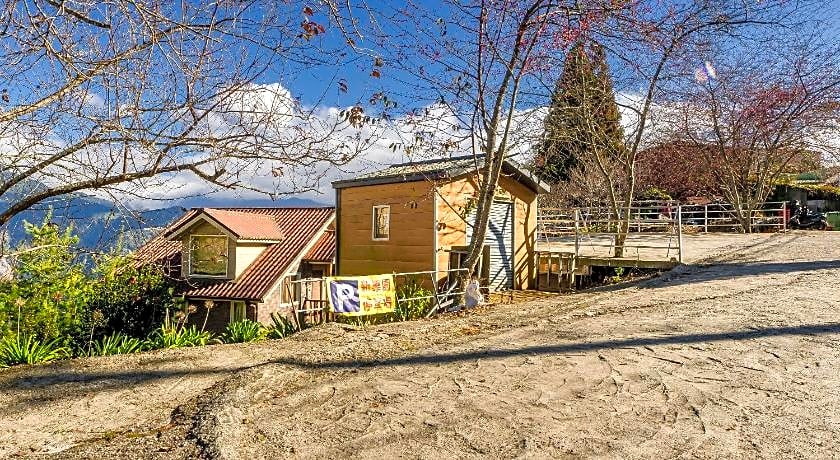 Chingjing New Paradise Bed and Breakfast