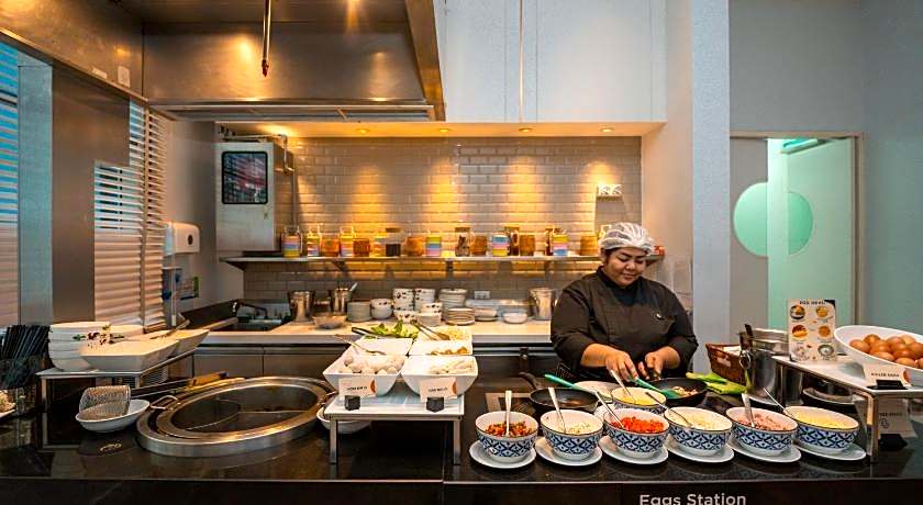 Hyatt Place Bangkok Sukhumvit 24