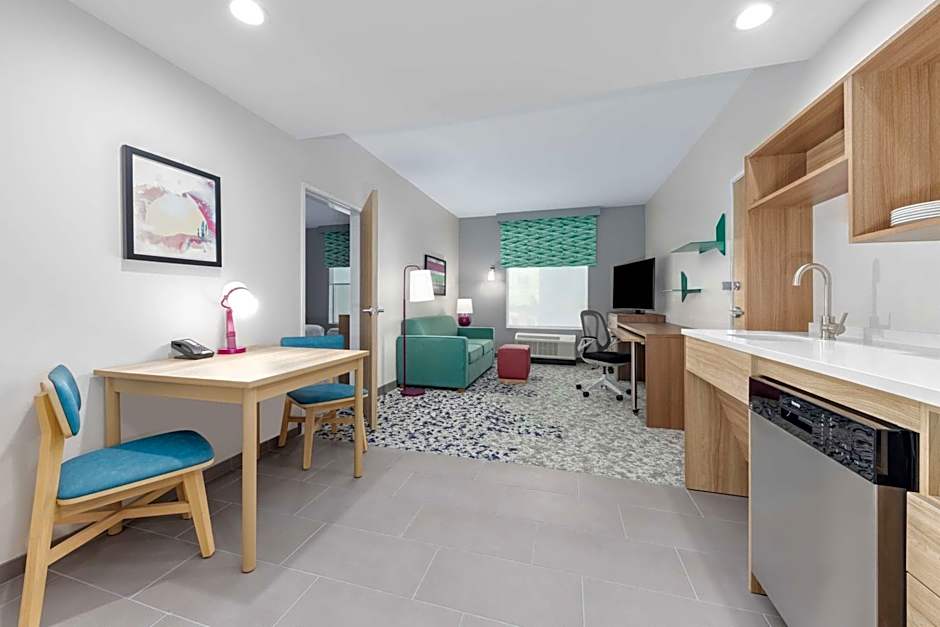 Home2 Suites by Hilton Dallas I-30 Cockrell Hill