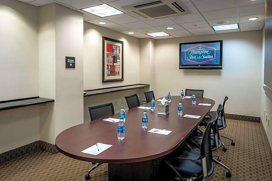 Hampton Inn By Hilton And Suites Montgomery-Downtown