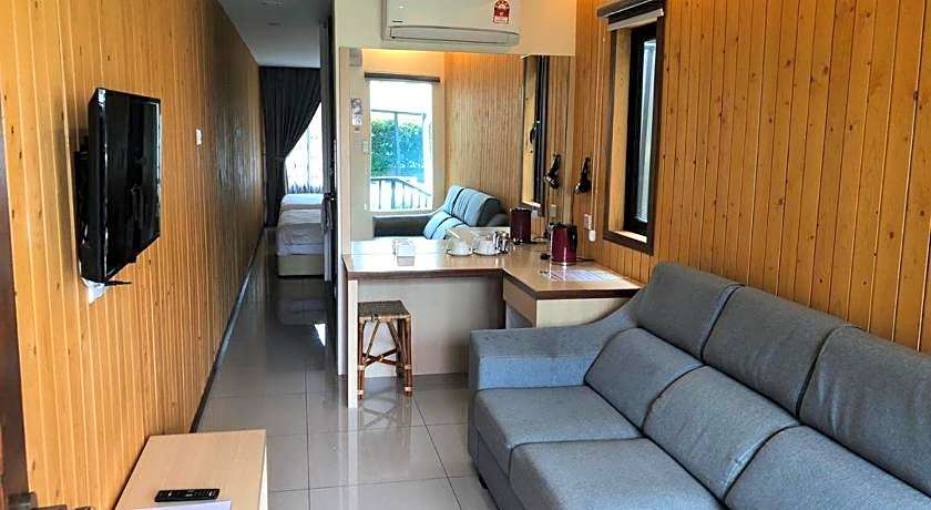 Kluang Container Hotel