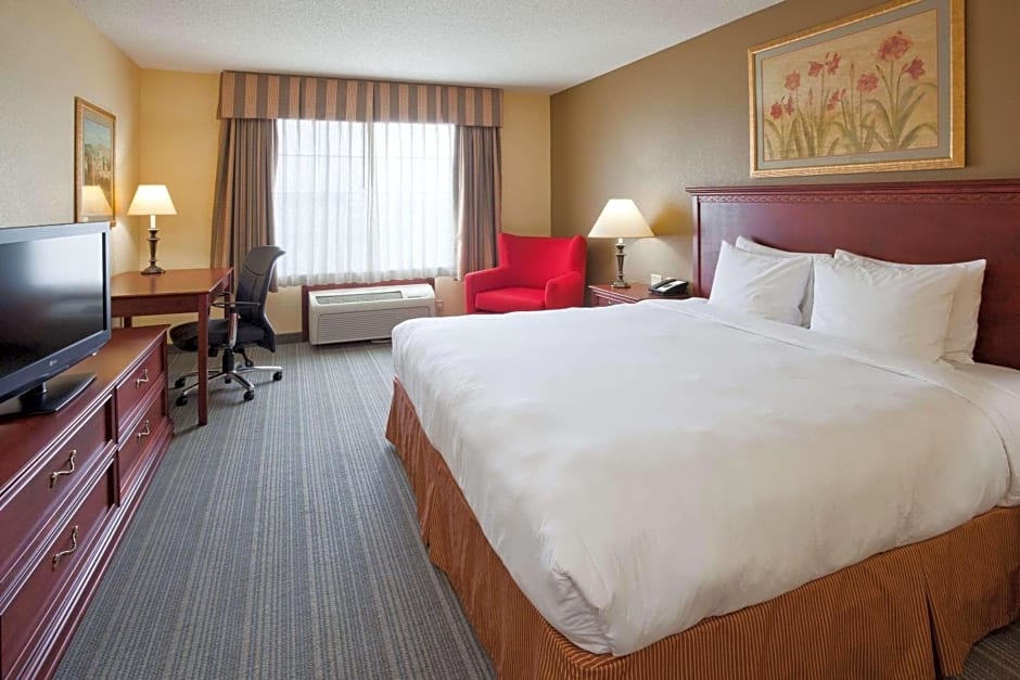 Country Inn & Suites by Radisson, Willmar, MN