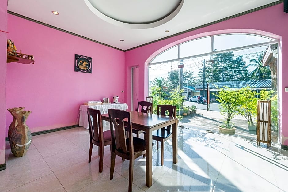 OYO 918 Kachapol Hotel