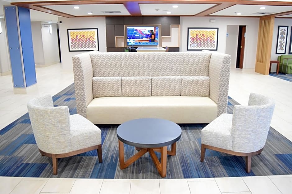 Holiday Inn Express Hotel & Suites Pensacola West I-10 By IHG