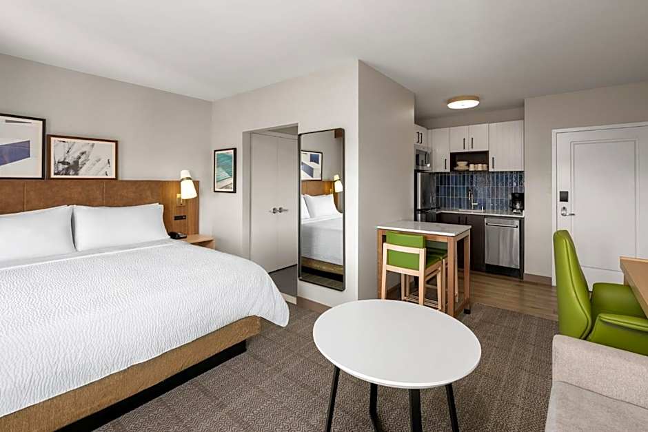 Staybridge Suites Manteca By IHG