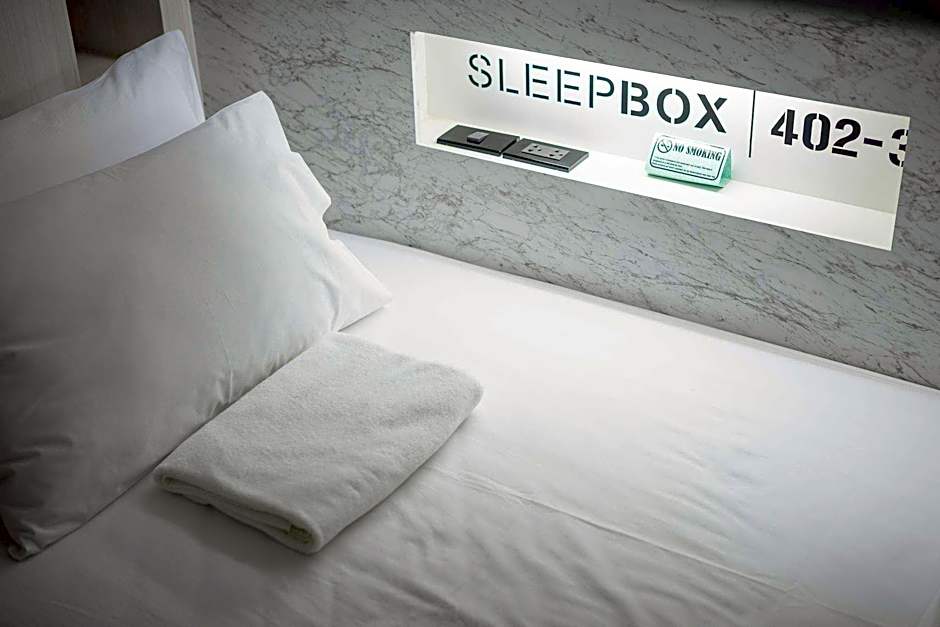 Sleepbox Sukhumvit 22