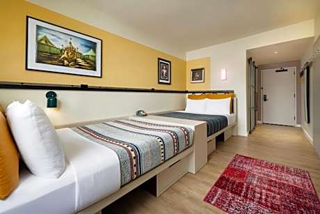 Queen Room with Two Queen Beds and City View