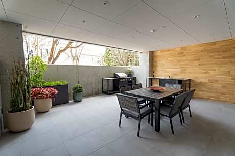 Wadano Gateway Suites & Apartments