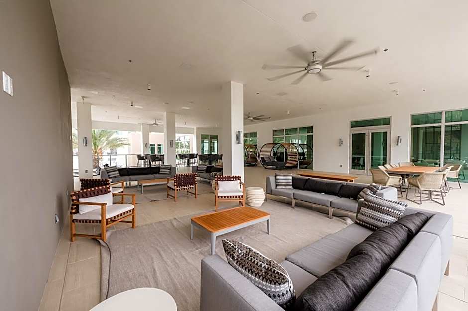 AC Hotel by Marriott Fort Lauderdale Airport