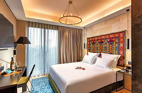 Brown JLM Mamilla, a member of Brown Hotels