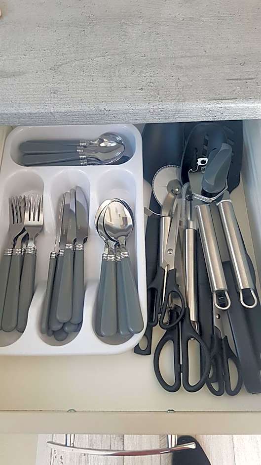 KINGDOM HOLIDAY PARK - Parrot