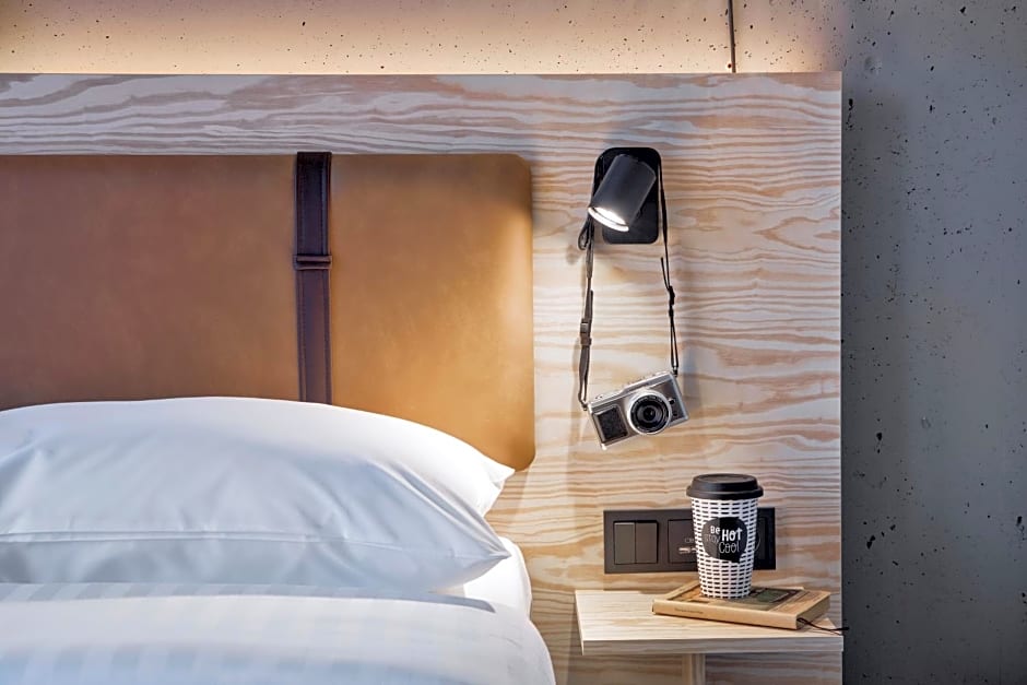 Moxy by Marriott Duesseldorf South