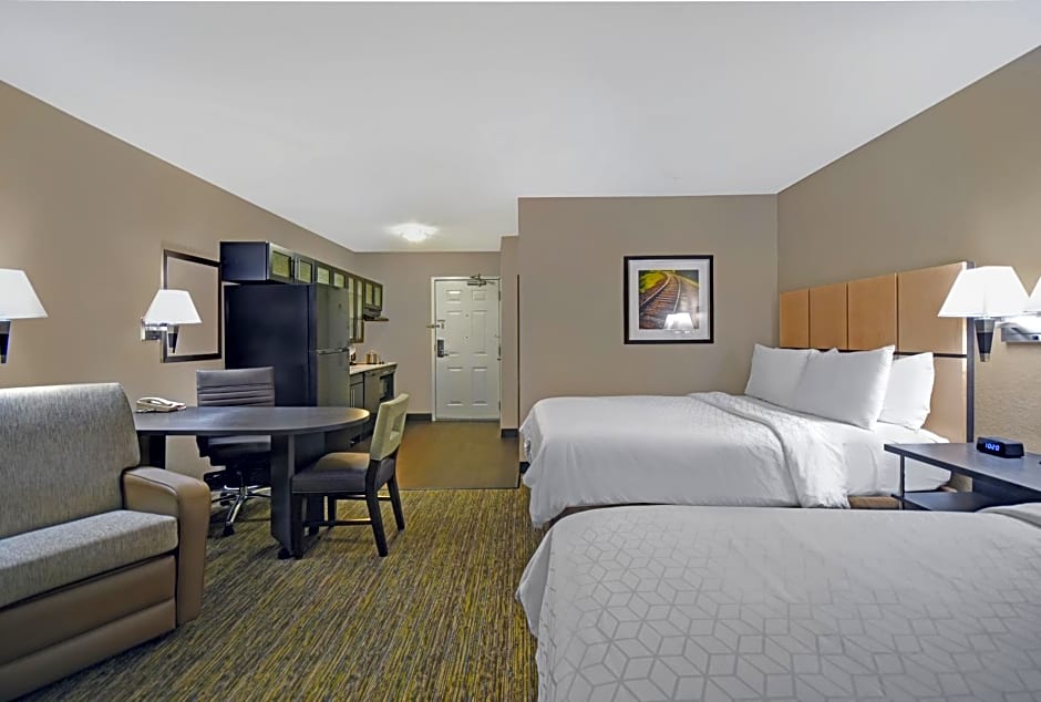 Candlewood Suites Sumter, an IHG Hotel