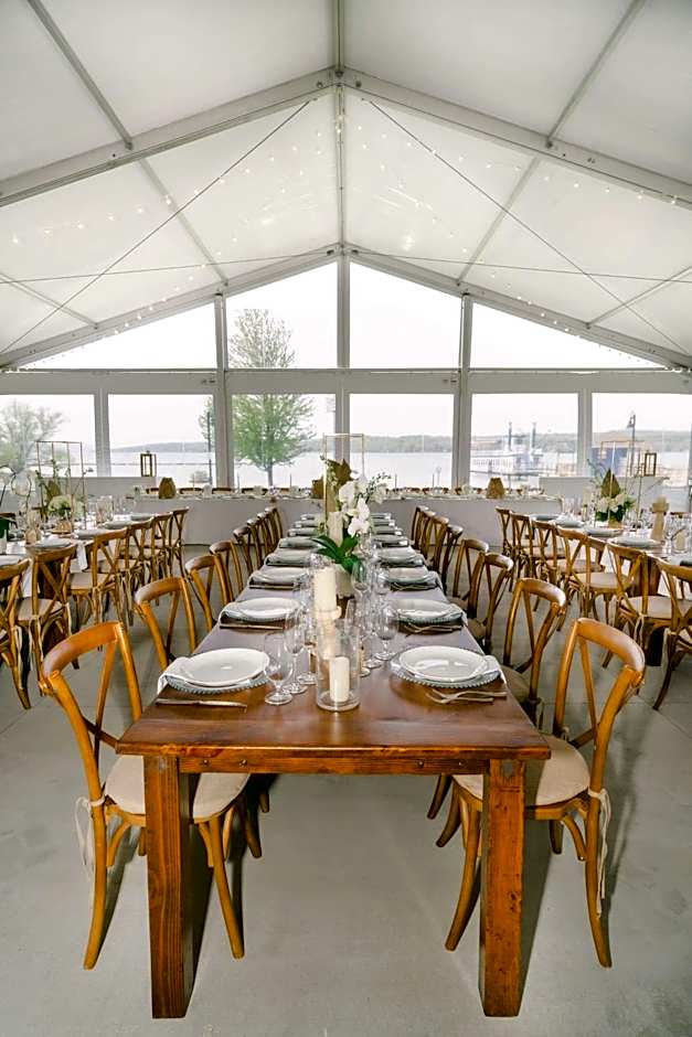 Hotel Canandaigua, Tapestry Collection by Hilton