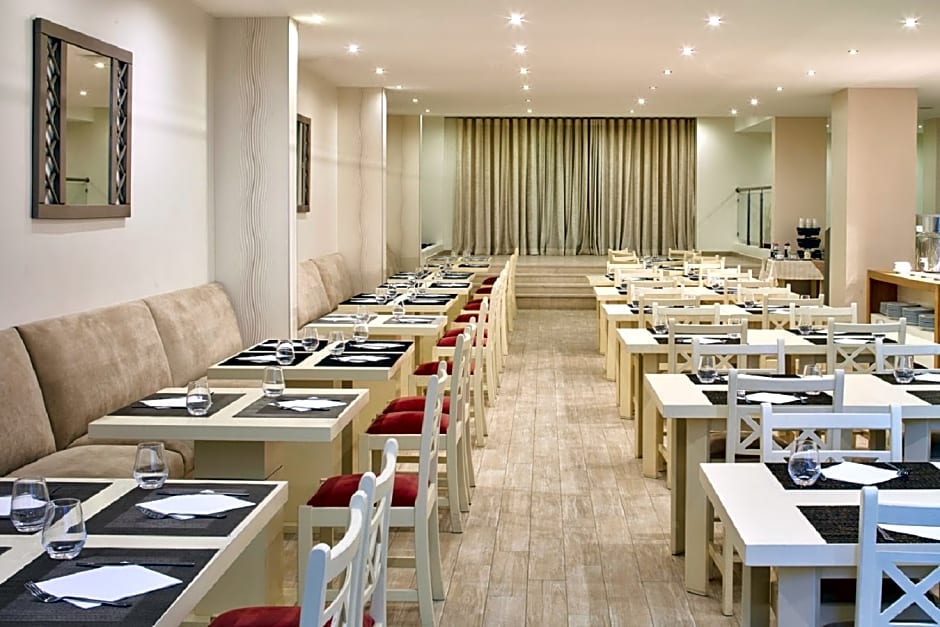 Santa Eulália Hotel Apartamento & Spa