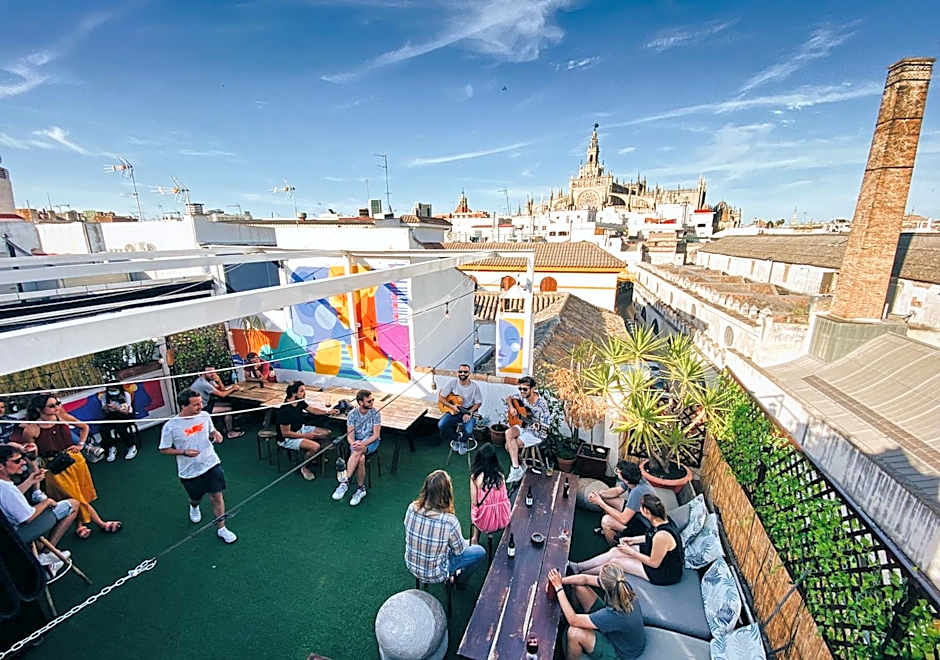 La Banda Rooftop Hostel