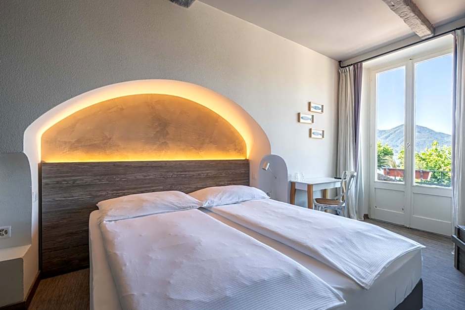 Seven Boutique Hotel