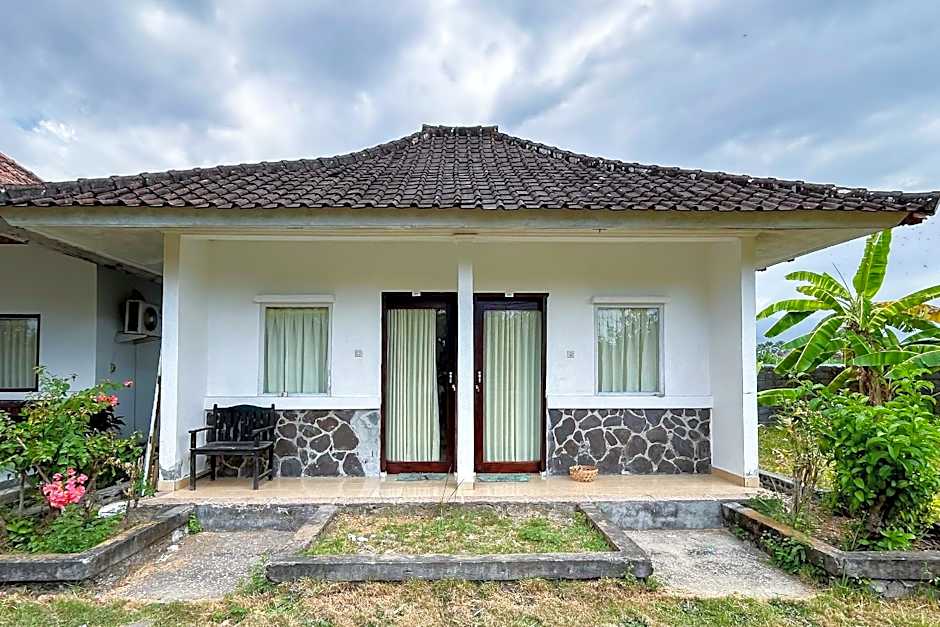 Hepi Bungalow Lovina Mitra RedDoorz