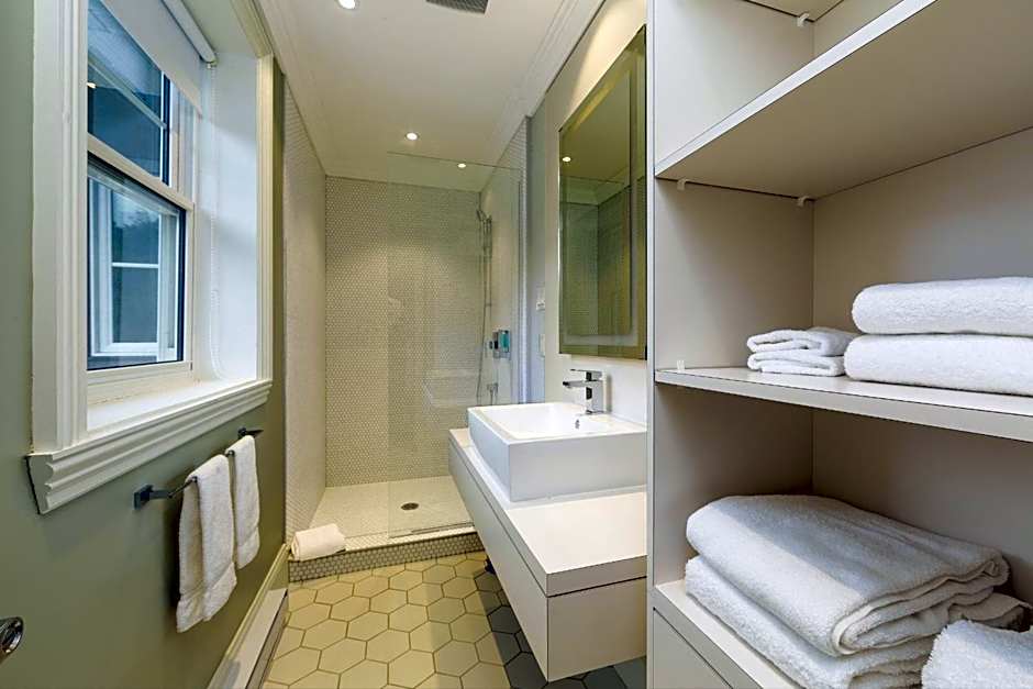 Chez Truchon Bistro-Auberge