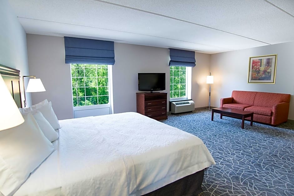 Hampton Inn & Suites Berkshires-Lenox