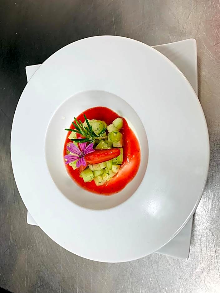 Logis Hotel Restaurant Hostellerie de la Tour