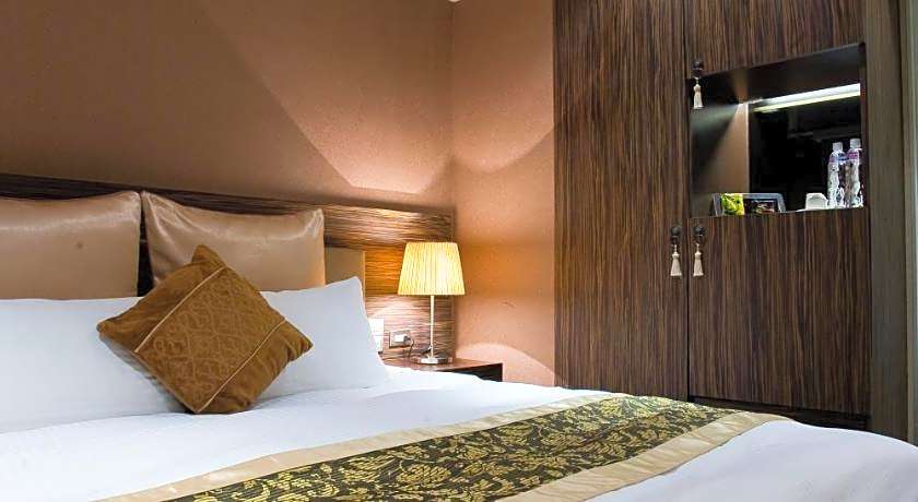 Hold Me Hotel  Zhongzheng