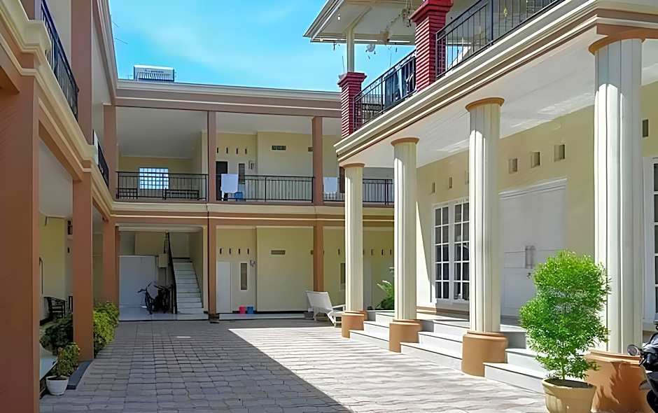 RedDoorz Syariah near Exit Tol Pemalang