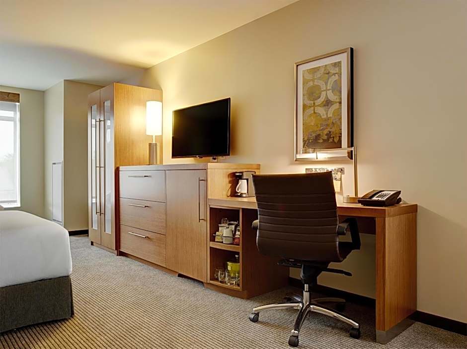 Hyatt Place Arlington Courthouse Plaza