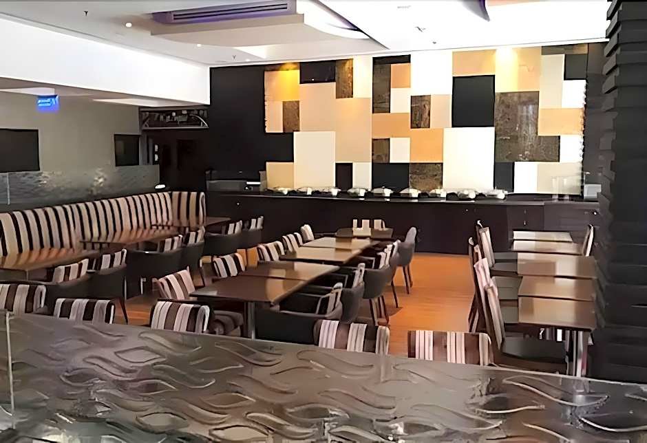 Ramee Rose Hotel