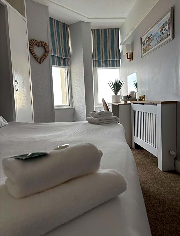 Clarence House Hotel