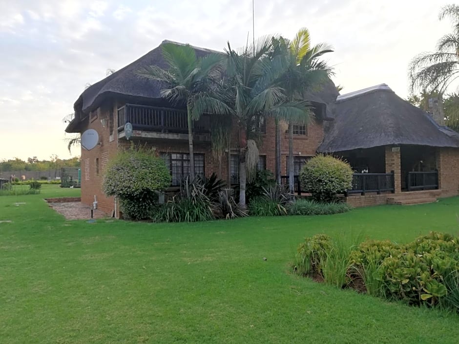 MixoSunrise Guesthouse & Spa