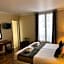 121 Paris Hotel