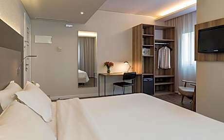 Standard Casal - 1 Cama Queen