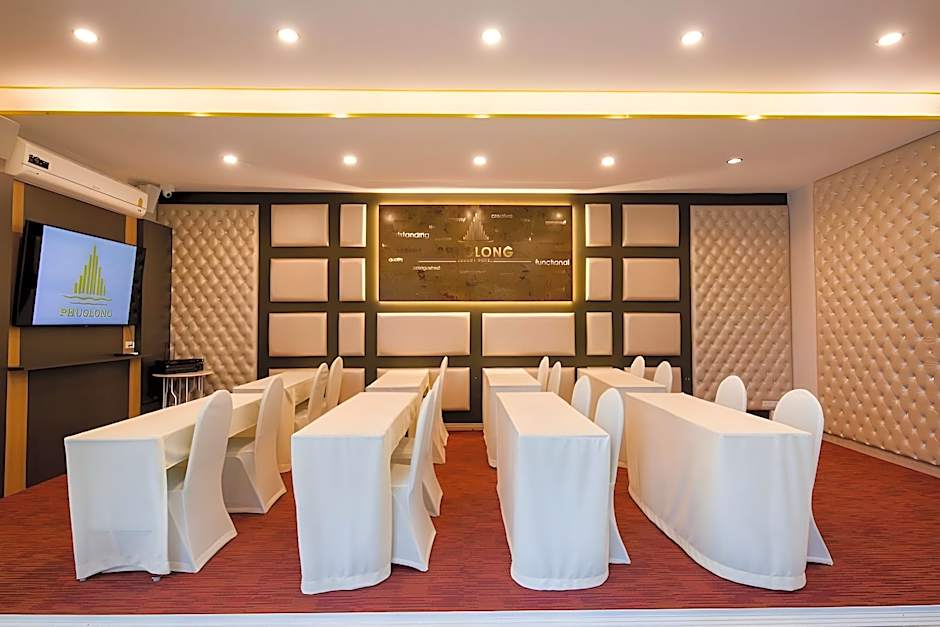 Phuglong Hotel