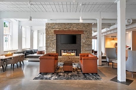 Fairfield Inn & Suites Madison Historic Eagle Cotton Mill