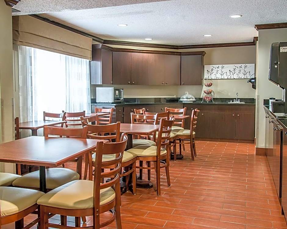 Baymont by Wyndham Flat Rock