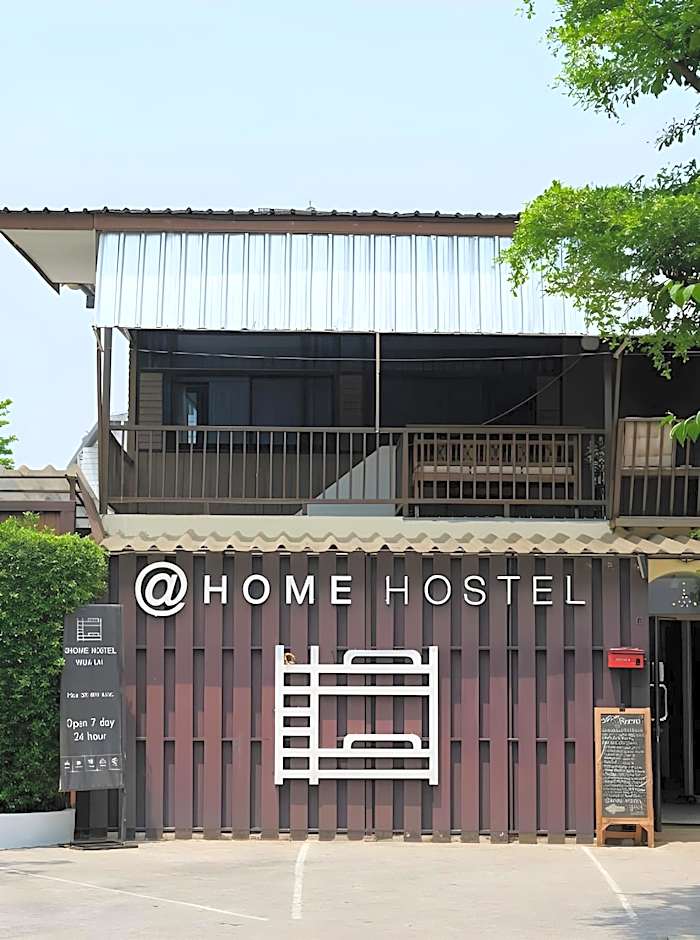 @Home Hostel Wua Lai