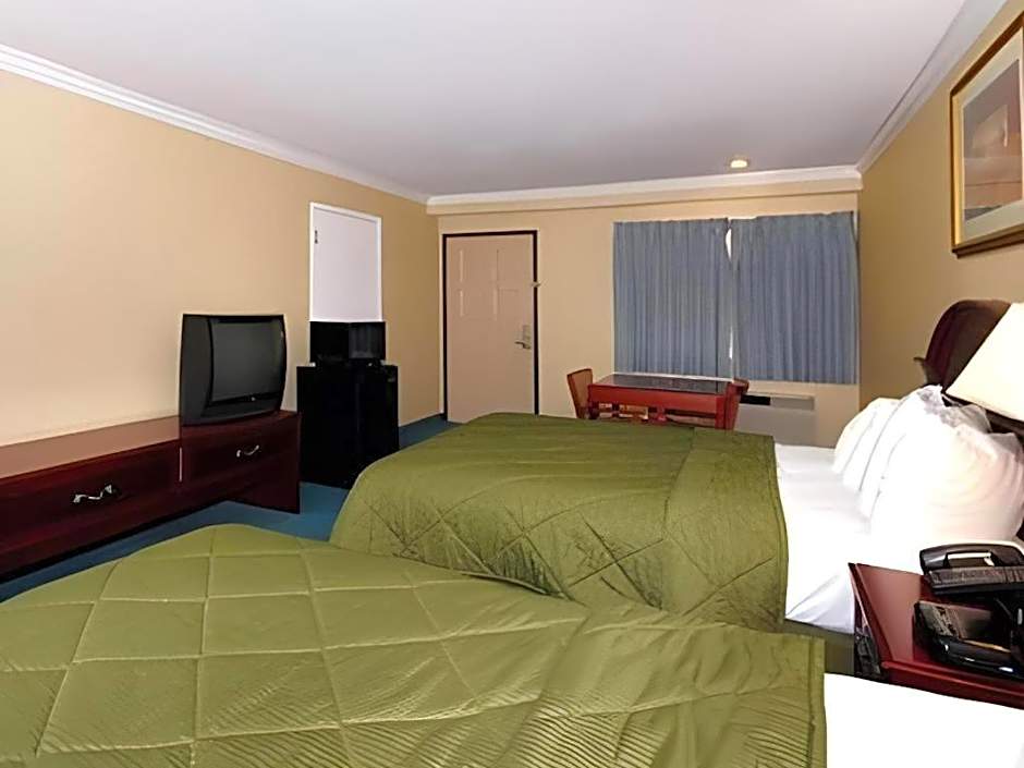 Quality Inn Near City Of Hope