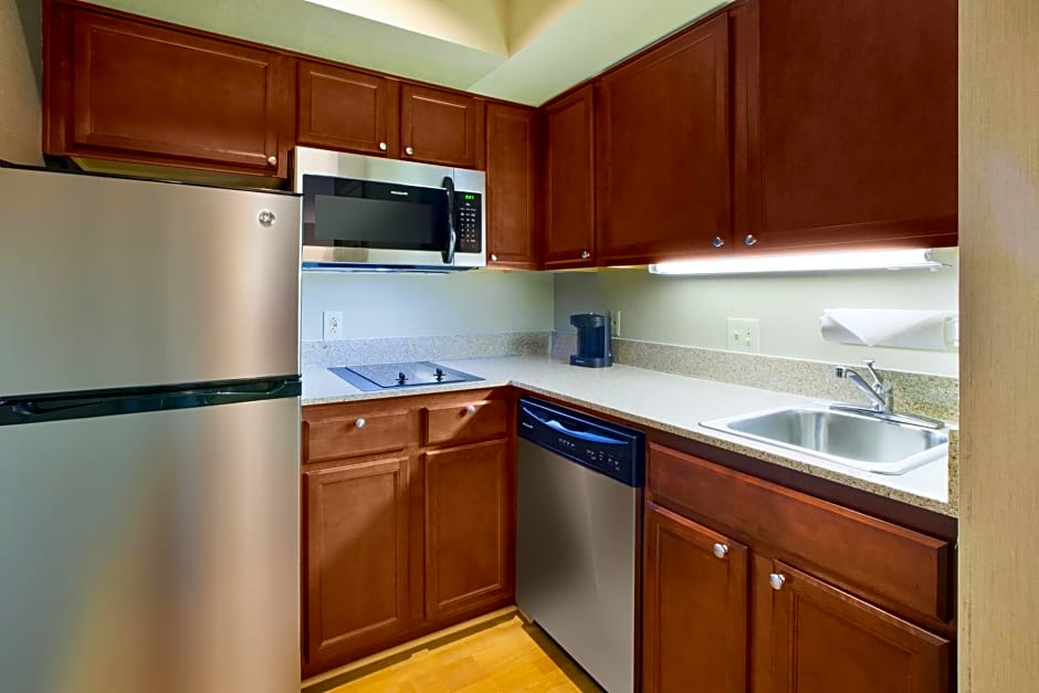 Homewood Suites Dayton-Fairborn